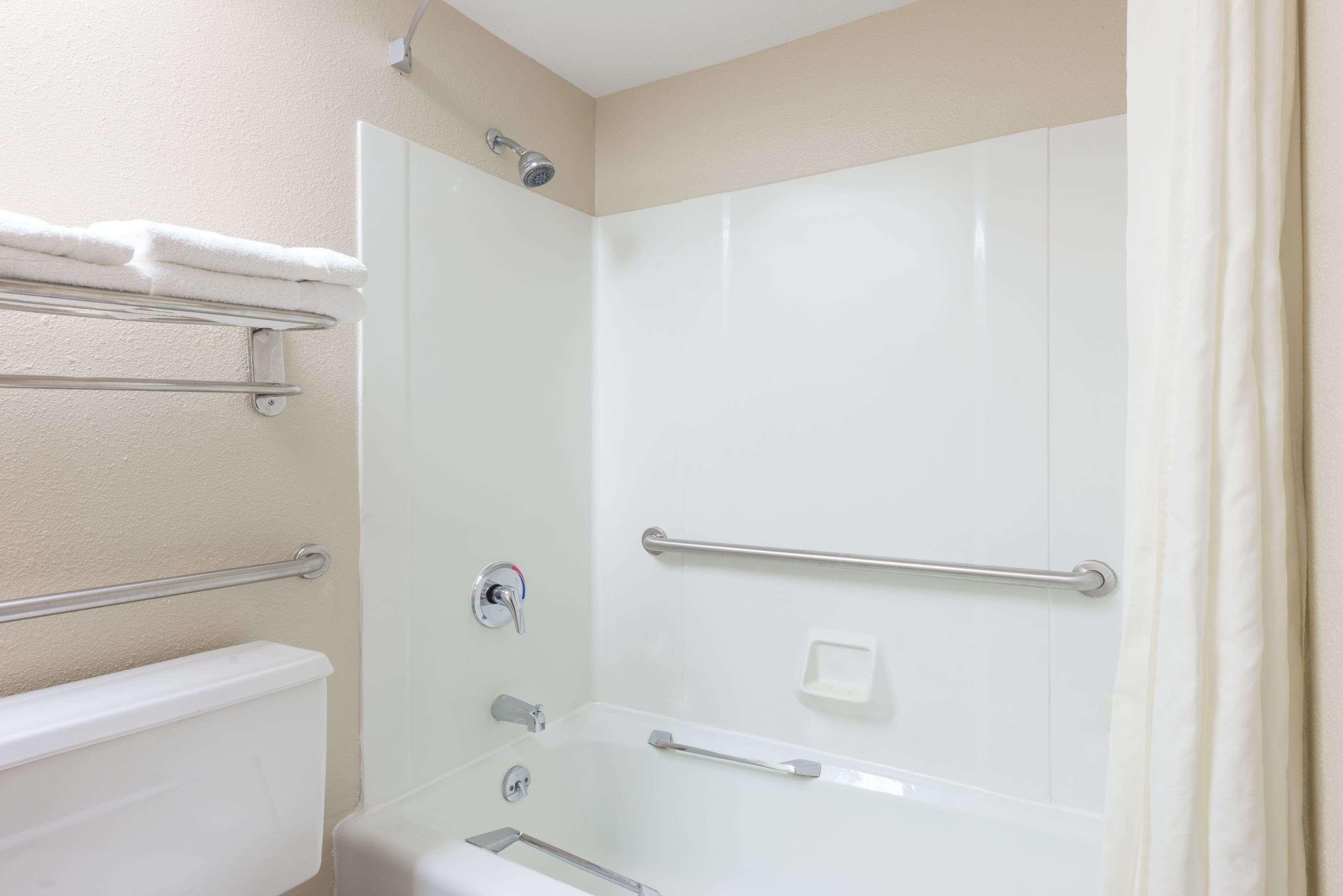 Super 8 By Wyndham St Charles Hotel Saint Charles Екстериор снимка